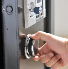 Locksmith Store  Quincy, MA 617-603-7536 - locksmith-13